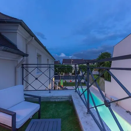 Grande Maison Avec Piscine Et Salle De Cinema Villa Paray-Vieille-Poste
